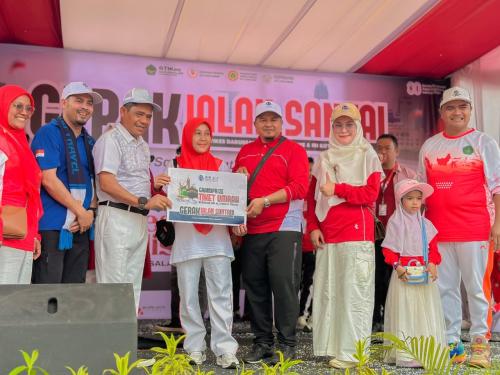 Ribuan Warga Padati Gerak Jalan Santai, PT. Bir Ali Bagikan Hadiah Umrah